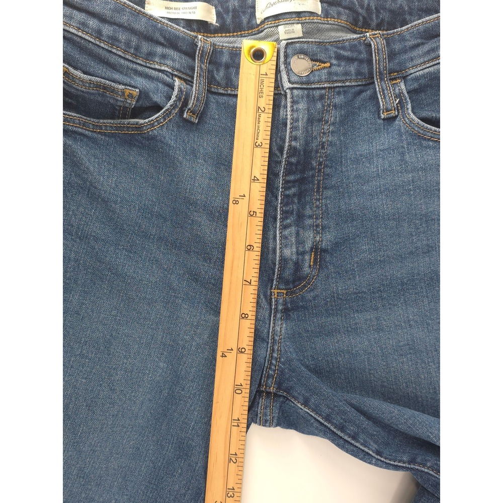 Universal Thread High Rise Straight Medium Wash S… - image 5